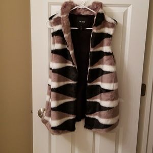 Fur vest